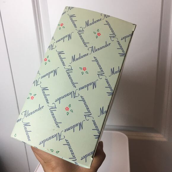 Madame Alexander Little Miss Muffet Doll Collectors Item 8'' NEW 38790 - Picture 7 of 9